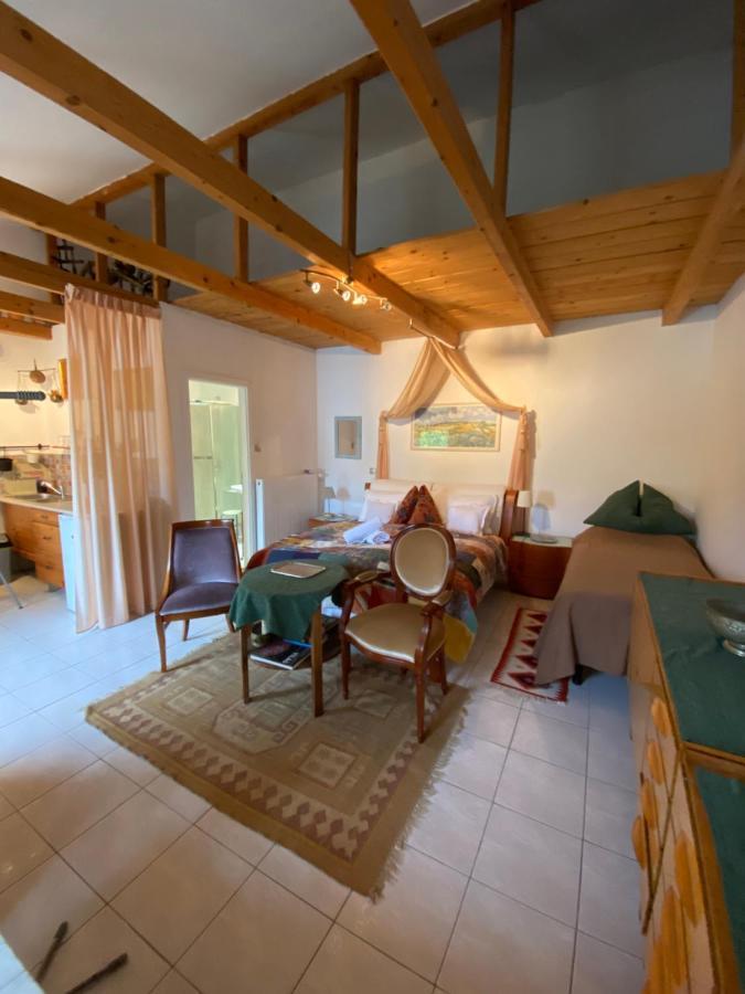 Mandula Haz Hotel Veszprem Ngoại thất bức ảnh