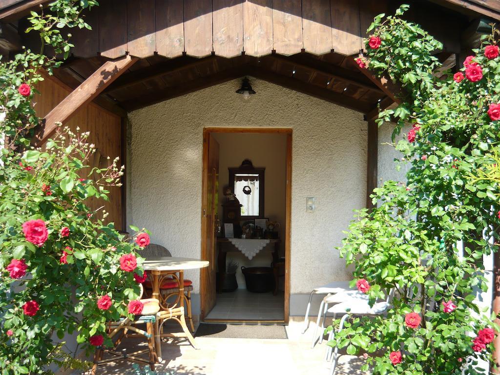 Mandula Haz Hotel Veszprem Phòng bức ảnh