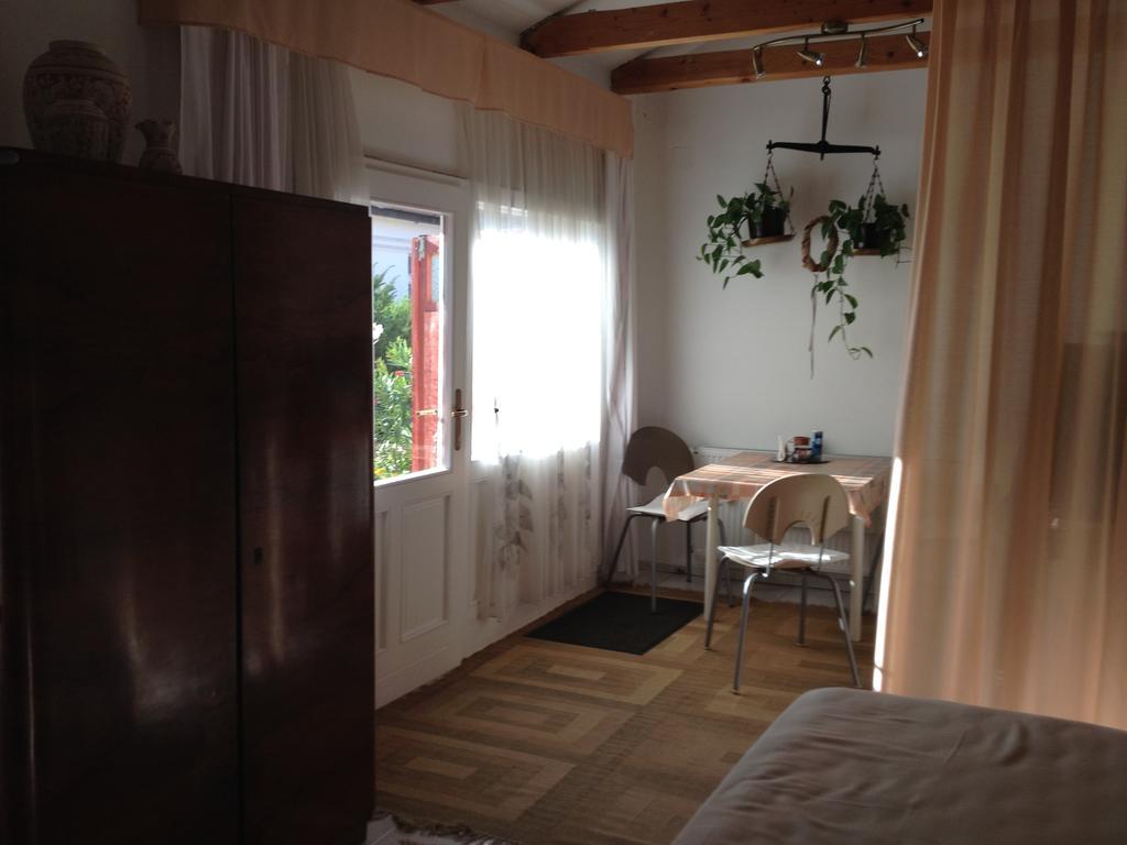 Mandula Haz Hotel Veszprem Ngoại thất bức ảnh